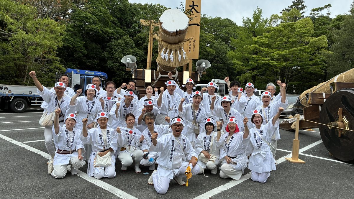 御木曳き 奉曳の仲間と ── 2026年5月31日
